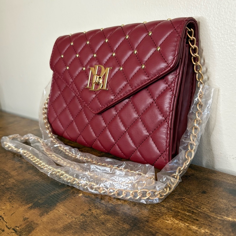 Badgley Mischka Burgundy Quilted Chain Crossbody NWT - Picture 2 of 9